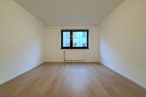 Renovierte City-Oase: 3 Zimmer mit großer Gartenterrasse & TG, PROVISIONSFREI – 47799 Cracau, Krefeld – Vorschaubild 16