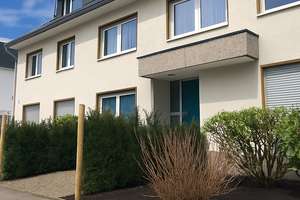 Gartenliebhaber aufgepasst! 4-Zimmer-Wohnung mit sehr großem Garten in Düsseldorf-Unterbach