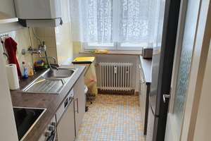 Ansprechende 3-Zimmer-Wohnung mit Balkon und Einbauküche in Stuttgart – Die vollständige Adresse der Immobilie erhältst du vom Anbieter., 70499 Bergheim, Stuttgart – Vorschaubild 4