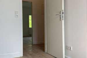 ***  Modernes 1-Zimmer-Apartment in zentraler Lage *** – Sattlerstr 4, 42105 Elberfeld, Wuppertal – Vorschaubild 4