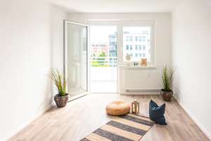 Wunderschöne 3-Raum-Wohnung mit 2 Balkonen – Winklerstr. 6, 9113 Schloßchemnitz, Chemnitz – Vorschaubild 2