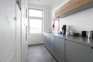 Zeitlose Altbau-Eleganz trifft urbanes Lebensgefühl in Neuehrenfeld – Die vollständige Adresse der Immobilie erhältst du vom Anbieter., 50823 Neuehrenfeld, Köln – Vorschaubild 4