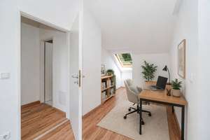 Ganz oben zuhause - Helle 2-Zimmer-Dachgeschosswohnung mit sonniger Süd-Dachterrasse – Die vollständige Adresse der Immobilie erhältst du vom Anbieter., 81737 Altperlach, München – Vorschaubild 6