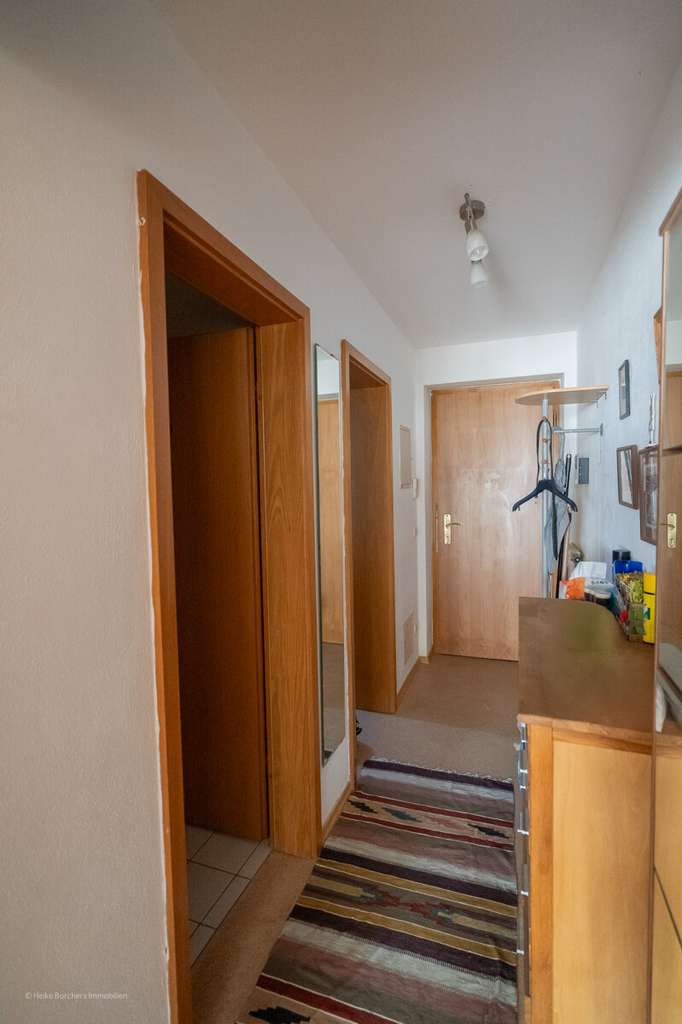 Immobilie in Unterhaching - ***Heike Borchers Immobilien***Solides Appartement mit Terrasse in beliebter Lage Unterhachings*** - Bild 3