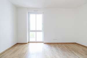 Drei Schlafzimmer, eine sonnige Loggia – 4 Zimmer im FRANKY – 60326 Gallus, Frankfurt am Main – Vorschaubild 6