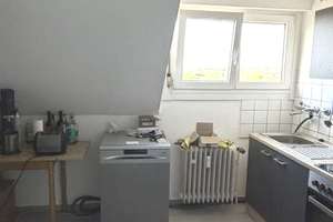 ruhige Lage -  helle gemütliche 3-Zimmer-Dachgeschoß-Wohnung – Die vollständige Adresse der Immobilie erhältst du vom Anbieter., 70186 Gaisburg, Stuttgart – Vorschaubild 14