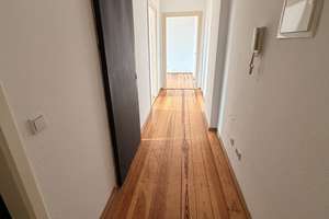 Schöne ruhige 2-ZKB Wohnung im Hinterhaus – Waldstraße 146, 65197 Biebrich, Wiesbaden – Vorschaubild 4