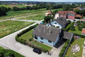 Sehr großzügiges Einfamilienhaus mit tollem DG-Studio, Pool und herrlichem Weitblick – Die vollständige Adresse der Immobilie erhältst du vom Anbieter., 85084 Reichertshofen – Vorschaubild 3