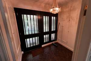Freistehender Bungalow in Alt-Mariendorf – 135m² + Souterrain, provisionsfrei & bezugsfrei – Wendelsteinweg 44a, 12107 Mariendorf, Berlin – Vorschaubild 5
