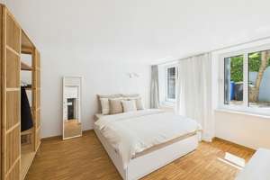 Architekten-Juwel in Mögeldorf: Luxuriöses Wohnen mit Wintergarten und idyllischem Teich – Die vollständige Adresse der Immobilie erhältst du vom Anbieter., 90480 Schmausenbuckstraße, Nürnberg – Vorschaubild 19
