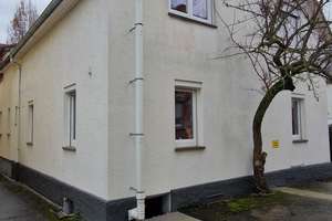Renovierte Doppelhaushälfte mit Ausbaupotenzial in Heilbronn -Böckingen - OHNE PROVISION – Die vollständige Adresse der Immobilie erhältst du vom Anbieter., 74080 Böckingen, Heilbronn – Vorschaubild 4