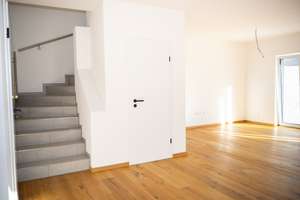 Reserviert! Nur 1 Einheit frei – DHH mit Garten & Garage in Deggendorf – Die vollständige Adresse der Immobilie erhältst du vom Anbieter., 94469 Deggendorf – Vorschaubild 5