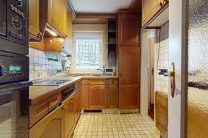 Charmanter Bungalow auf großzügigem Eckgrundstück in ruhiger Lage – Die vollständige Adresse der Immobilie erhältst du vom Anbieter., 53177 Heiderhof, Bonn – Vorschaubild 10