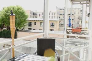Helle 2-Zimmer-Altbauwohnung mit Balkon in bester Lage von Stadtfeld Ost! – Wilhelm-Külz-Straße 13, 39108 Stadtfeld Ost, Magdeburg – Vorschaubild 2