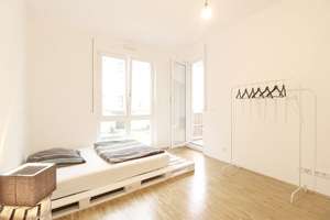 Großzügige, neue, helle 5 Zi.-Whg. mit zwei Balkonterrassen, Spreeblick in ruhiger Lage Berlin-Mitte – Die vollständige Adresse der Immobilie erhältst du vom Anbieter., 10179 Mitte (Ortsteil), Berlin – Vorschaubild 10