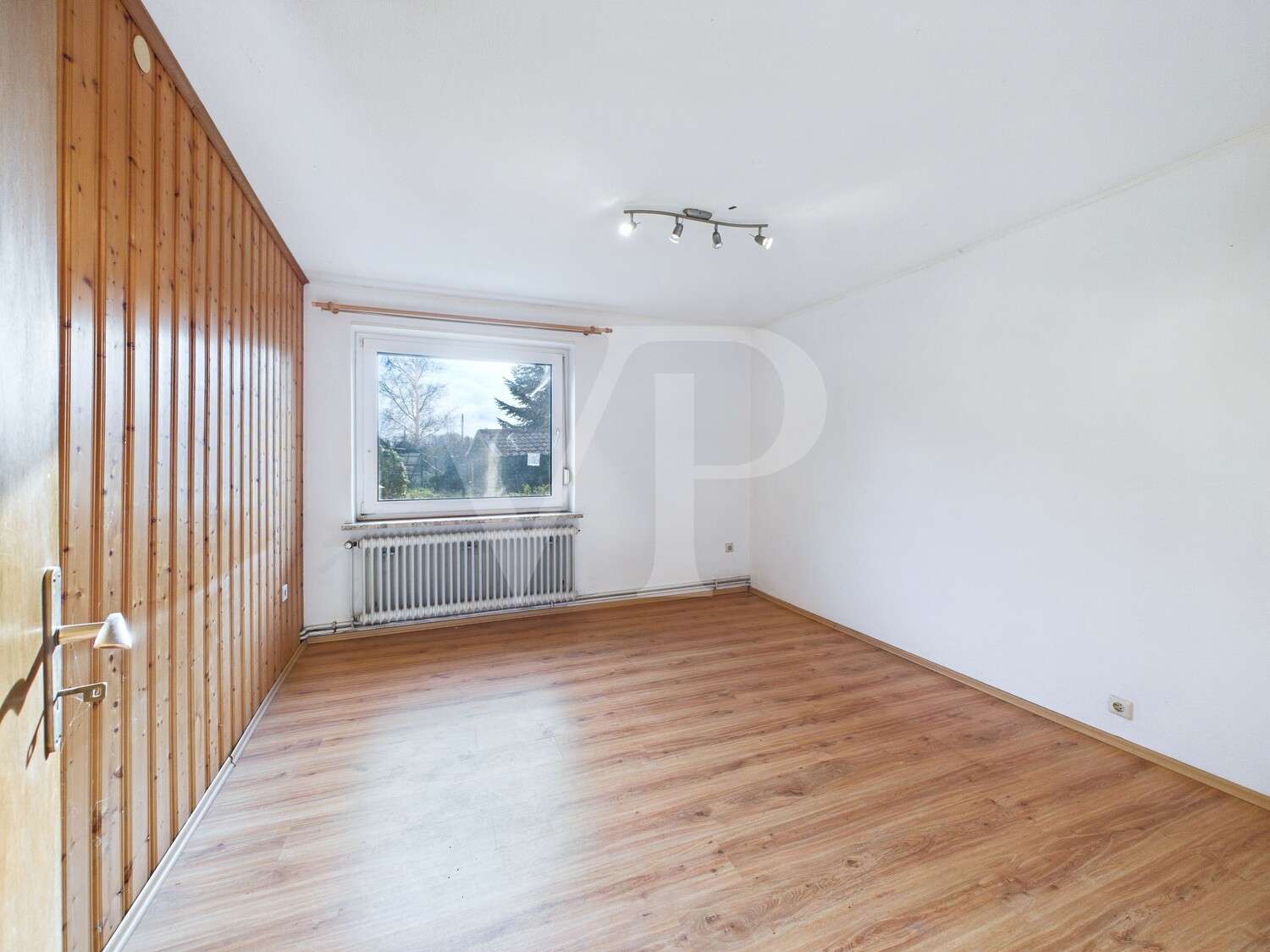 Einfamilienhaus mit viel Platz und Entwicklungsmöglichkeiten in Osteel, Aurich Kreis – Bild 4