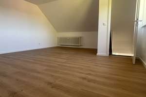 ERSTBEZUG nach Sanierung am Stadtwald: 3Z.-Maisonette + gr. Wohnküche + gr. Loggia (15qm) – Engerstr. 71, 47800 Bockum, Krefeld – Vorschaubild 4