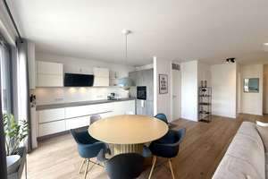 Dachgeschoss-Maisonettewohnung mit großer Dachterrasse, Aufzug, 3 Bäder, Einbauküche – Am Kümpchenshof 7, 50678 Altstadt/Nord, Köln – Vorschaubild 4