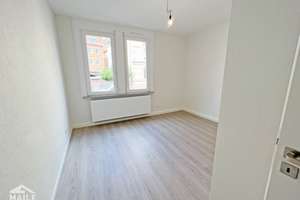 Hochwertig sanierte 3 Zimmer-Altbauwohnung mit Einbauküche in S-Süd! – Möhringerstr 149, 70199 Heslach, Stuttgart – Vorschaubild 4