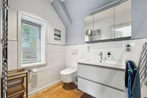 Property thumbnail 8