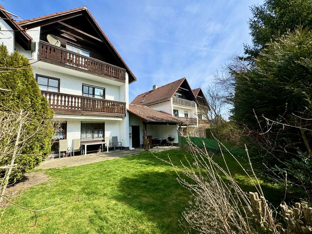 Immobilie in Stadtbergen - GROßZÜGIGE, HELLE U. GEPFLEGTE DHH IN TOP-WOHNLAGE IN STADTBERGEN – PERFEKT FÜR FAMILIEN - Bild 0