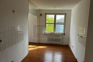 Sofort bezugsfrei: Attraktive Etagenwohnung mit Balkon in der Pfarrsiedlung – Die vollständige Adresse der Immobilie erhältst du vom Anbieter., 12355 Rudow, Berlin – Vorschaubild 5