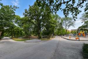 Property thumbnail 18