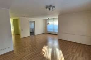 Neuwertige 2-Zimmer-Wohnung mit Garten