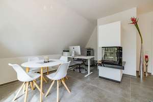 Traumhafte Penthousewohnung in grüner Lage - ohne Provision – Die vollständige Adresse der Immobilie erhältst du vom Anbieter., 22587 Blankenese, Hamburg – Vorschaubild 3