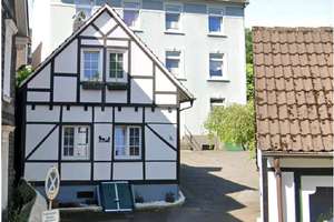 Solides Immobilienensemble – 2 Mehrfamilienhäuser & 1 Einfamilienhaus in guter Lage – Die vollständige Adresse der Immobilie erhältst du vom Anbieter., 42389 Langerfeld-Beyenburg, Wuppertal – Vorschaubild 5