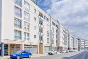 Sanierte 3-Raum-Wohnung * Balkon * Bad mit Wanne + WM-Anschluss * TG-Stellplatz * Aufzug * TOP – Cottaer Straße 6 b, 1159 Friedrichstadt, Dresden – Vorschaubild 3
