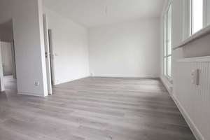 *Neu Sanierte* 3- Zimmer-Wohnung inkl. Wohnküche – Staßfurter Str. 18, 6132 Silberhöhe, Halle (Saale) – Vorschaubild 2