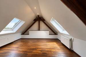 4-Zimmer-Maisonettewohnung mit ca. 170 m², Südterrasse, Balkon und Garage! – 45145 Frohnhausen, Essen – Vorschaubild 3