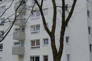Lichtdurchflutete 2,5-Zimmer-Wohnung mit 2 Balkonen  direkt an der U-Bahn Haderner Stern – Die vollständige Adresse der Immobilie erhältst du vom Anbieter., 81375 Neuhadern, München – Vorschaubild 2