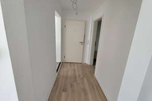 2 Zimmer wohnung sb sofort Vverfügbar
