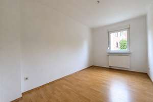 Zeitlose 2-Zimmer-Wohnung – modern und einladend – Die vollständige Adresse der Immobilie erhältst du vom Anbieter., 97084 Heidingsfeld, Würzburg – Vorschaubild 8