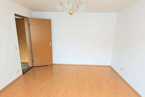 Helle 2-Zimmer-Wohnung in Offenhausen ( Neu-Ulm )-sofort bezugsfrei , ohne Maklerprovision – Schillerstaße 26, 89231 Neu-Ulm – Vorschaubild 11