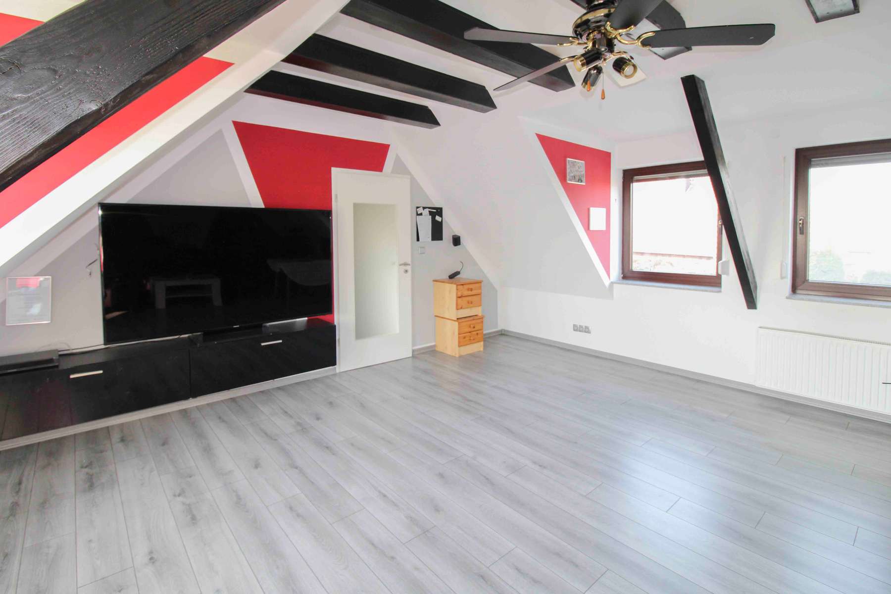 Immobilie in Calberlah - Umfangreich modernisiertes Reihenmittelhaus in Calberlah-Jelpke mit Wintergarten & Sauna - Bild 7