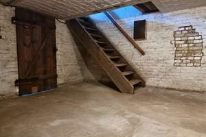 Property thumbnail 36