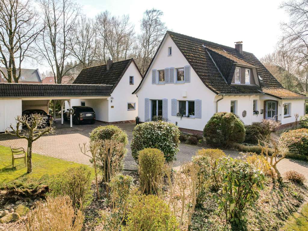 Immobilie in Deinstedt - Ruhige Wohnlage mit Anliegercharakter: Gepflegtes Einfamilienhaus mit Wintergarten, Sauna & viels... - Bild 1