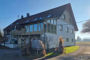 Ideal für Heimwerker und Mehrgenerationenwohnen - Ein- bis Zweifamilienhaus mit Werkstattbereich – Die vollständige Adresse der Immobilie erhältst du vom Anbieter., 88276 Berg – Vorschaubild 2