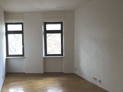 helle Altbauwohnung in FT-City