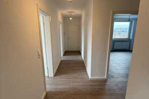 3-Zimmer-Wohnung mit Balkon in Wuppertal-Oberbarmen (Erstbezug nach Sanierung) – Brändströmstraße 4, 42275 Wuppertal – Vorschaubild 14