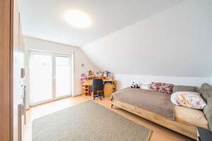 Familienparadies mit Einliegerwohnung, Doppelcarport & Wintergarten in ruhiger Lage von Barßel. – Die vollständige Adresse der Immobilie erhältst du vom Anbieter., 26676 Barßel – Vorschaubild 15
