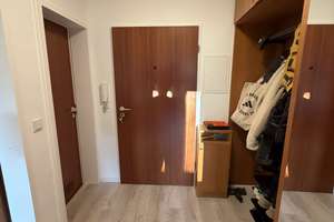 Moderne, möblierte 2-Zimmer Wohnung mit Balkon, in ruhiger Lage – Die vollständige Adresse der Immobilie erhältst du vom Anbieter., 90473 Langwasser Südwest, Nürnberg – Vorschaubild 4