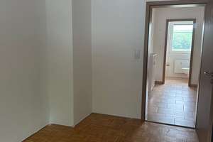 Geräumige 3-Zimmer-Wohnung mit großem Balkon in Viereth-Trunstadt – Seeäckerstraße 18, 96191 Viereth-Trunstadt – Vorschaubild 9