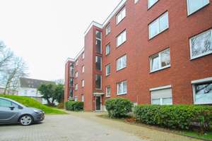 2,5 Zimmer – renoviert – ruhige Lage – Balkon – Erstbezug – Stellplatz