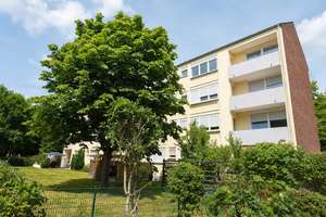 ...GEPFLEGTE 3-ZIMMER-WOHNUNG MIT LOGGIA UND TRAUMHAFTEM GRÜNBLICK... – 48157 Coerde, Münster – Vorschaubild 3