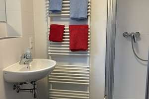 Wohnen. Vermieten. Entwickeln --
Charmantes Wohnhaus in Heidelberg zu verkaufen – Die vollständige Adresse der Immobilie erhältst du vom Anbieter., 69118 Ziegelhausen, Heidelberg – Vorschaubild 14