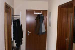 Provisionsfrei und mit neuer EBK: Helle, geräumige 2-Zimmer-Dachgeschosswohnung – 91056 Heiligenloh, Erlangen – Vorschaubild 8